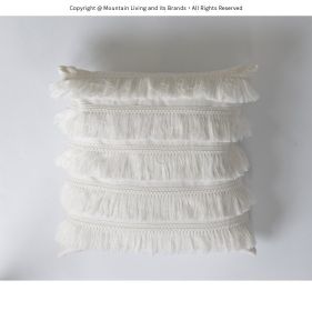 Nordic Style Cotton And Linen Living Room Ins Cotton Pillow Cover (Option: White 4 Tassels-45x45 Without Core)